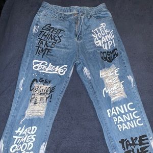 High waisted Graphic ripped Jeans